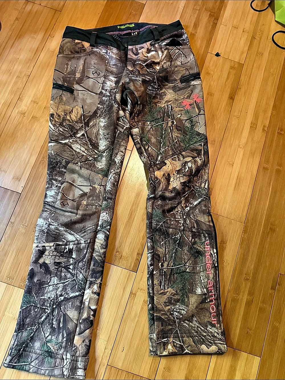 Under Armour Womens Camo Pants Brown & Green Size 4
